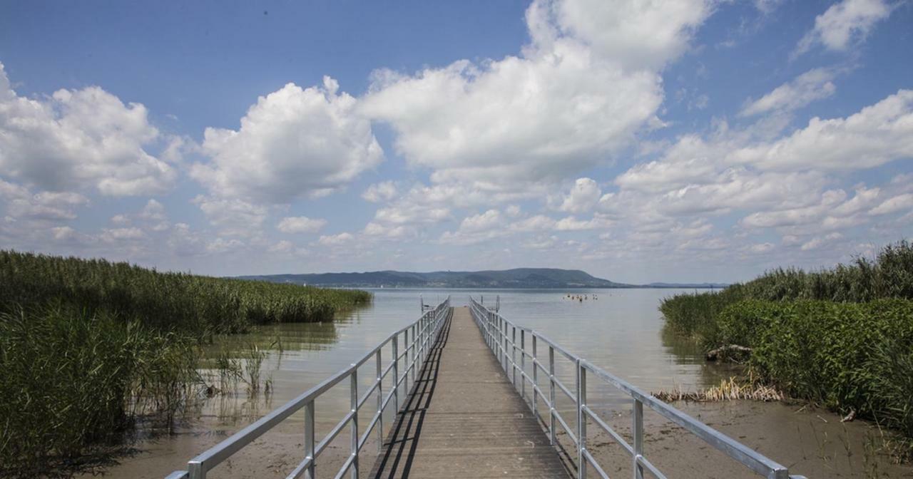 BalatonmáriafürdőJanos Nyaralo别墅 外观 照片